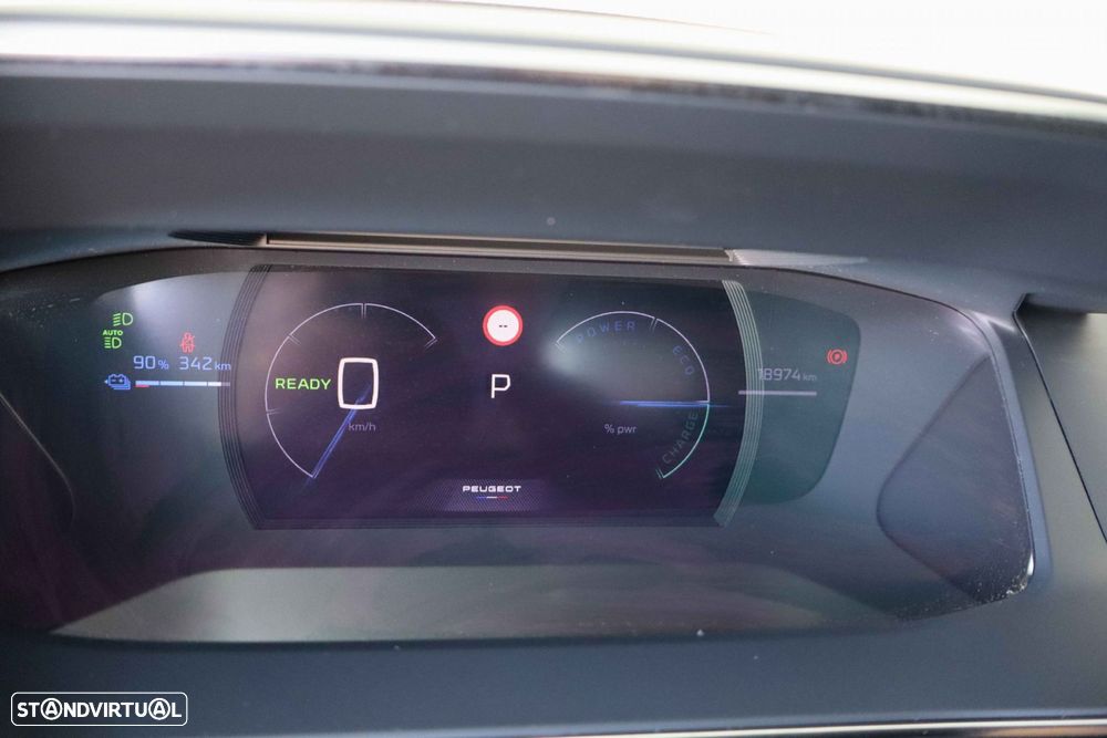 Peugeot e-2008 54 kWh GT - 29