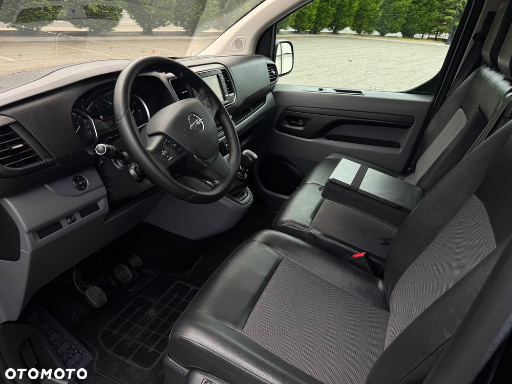 Opel Vivaro Kombi Extra Long 3,1t Enjoy - 22