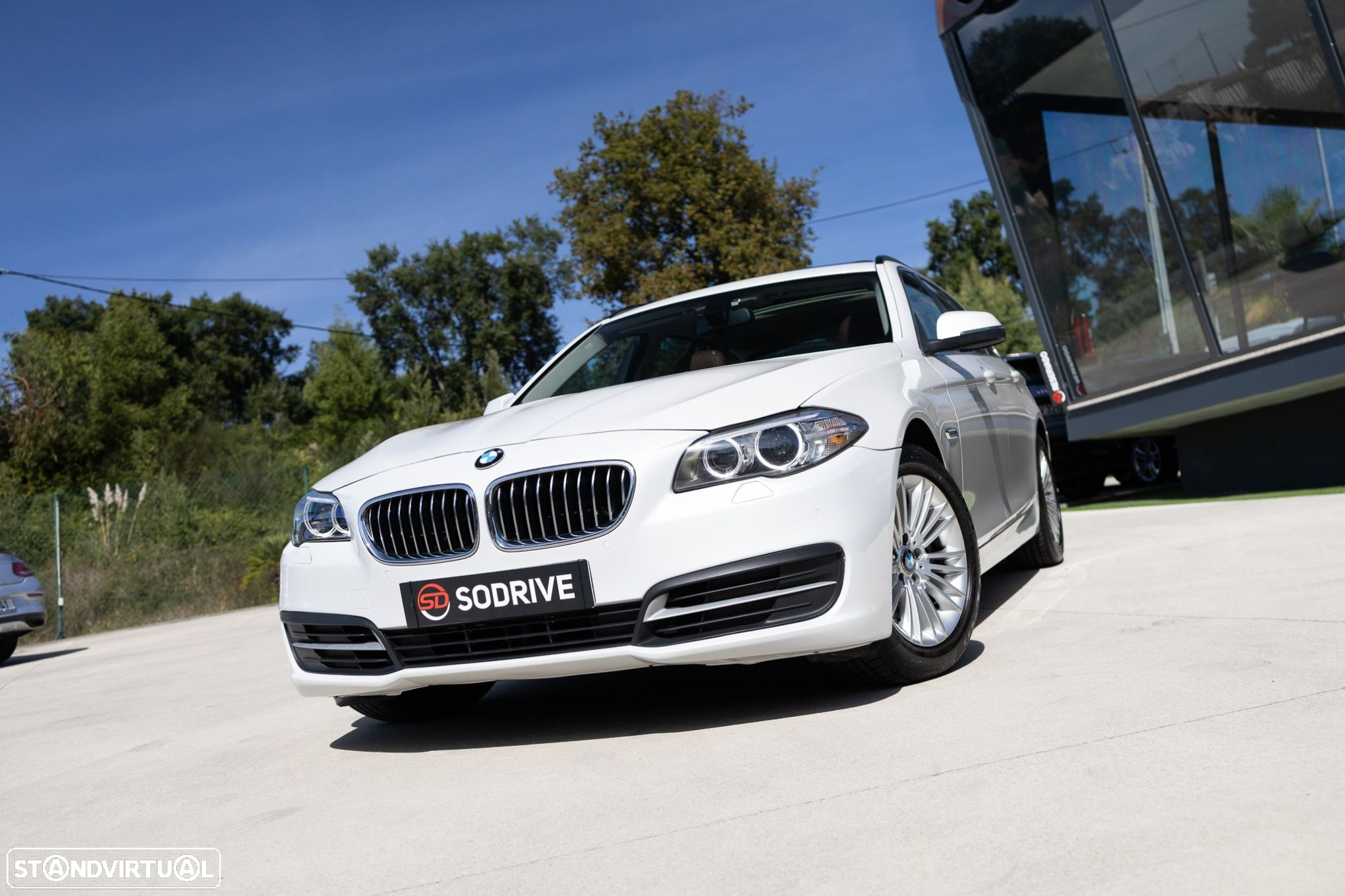 BMW 518 d Line Luxury Auto - 23