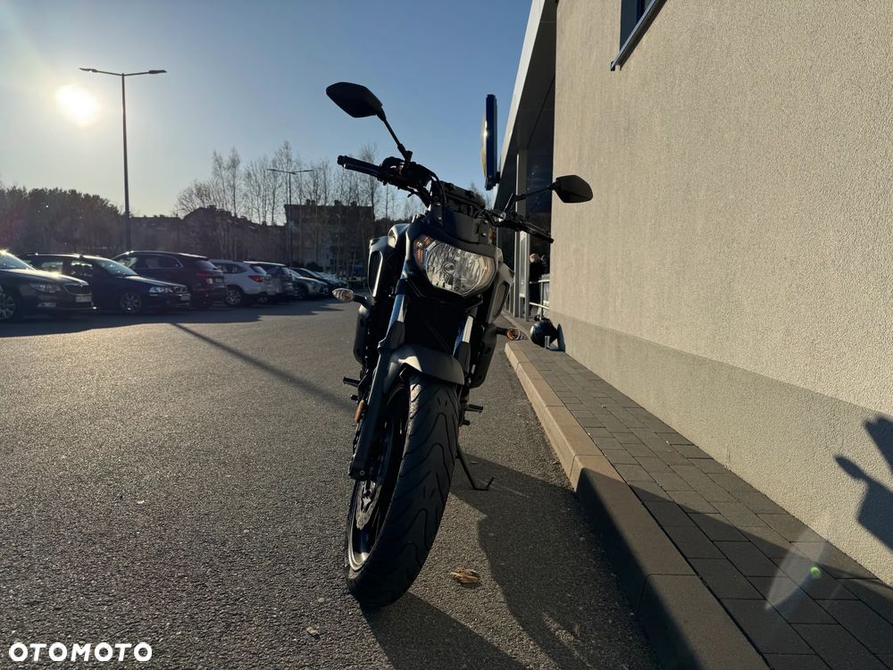 Yamaha MT - 5