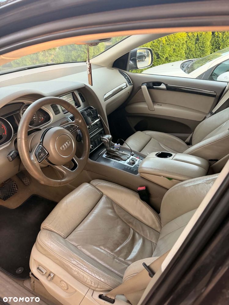 Audi Q7 2013 photo 3