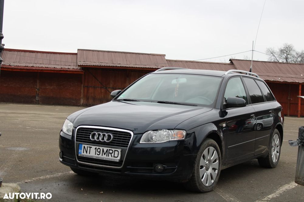 Audi A4 - 4