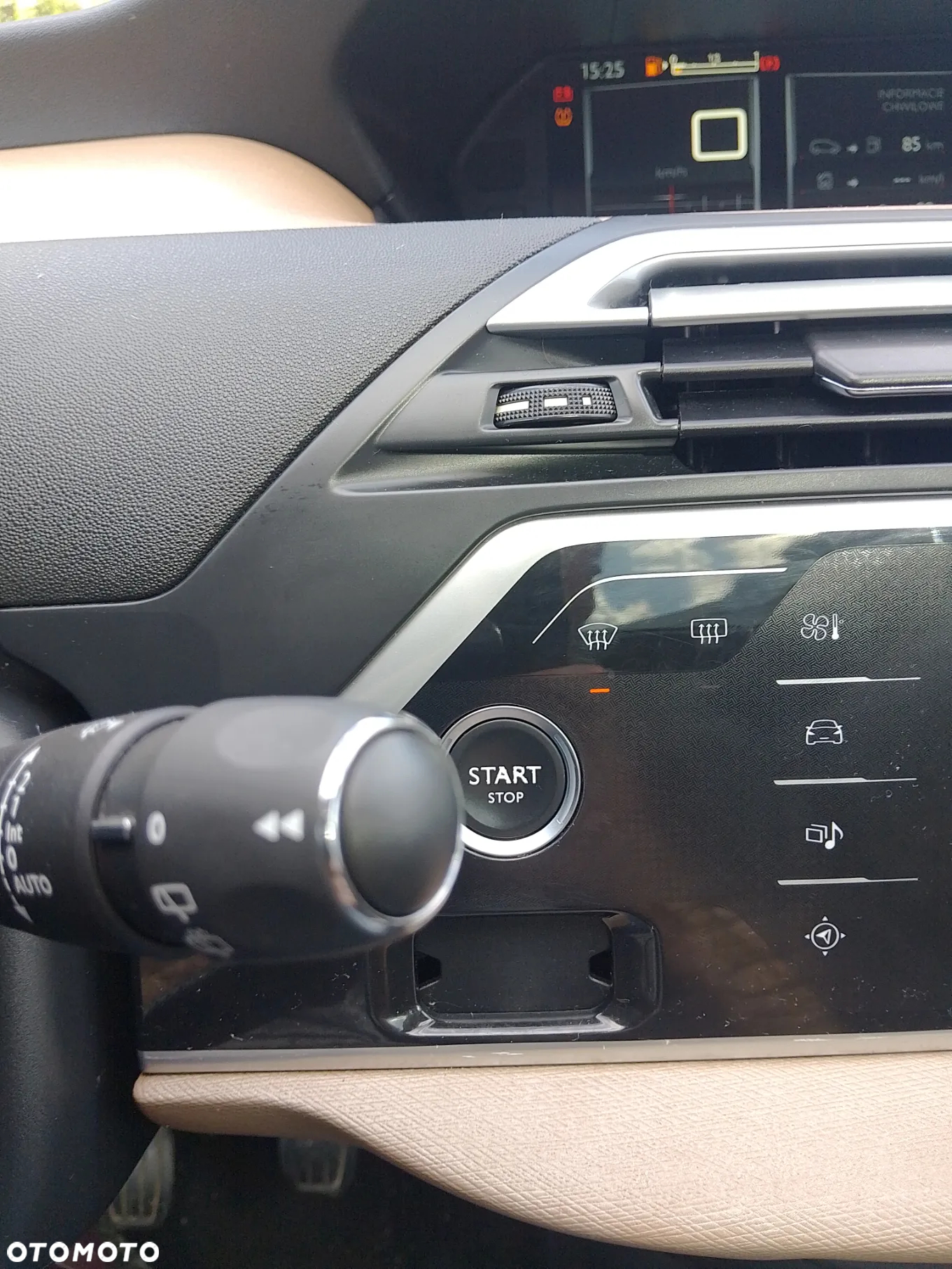 Citroën C4 Picasso e-HDi 115 Exclusive - 33