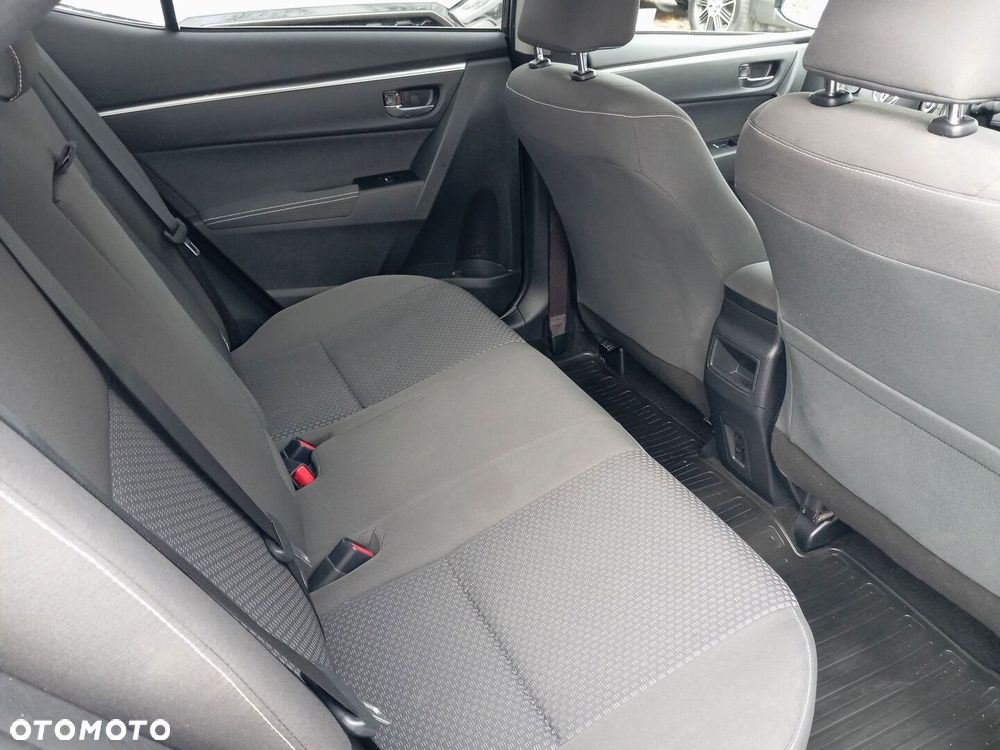 Toyota Corolla 1.6 Premium EU6 - 13