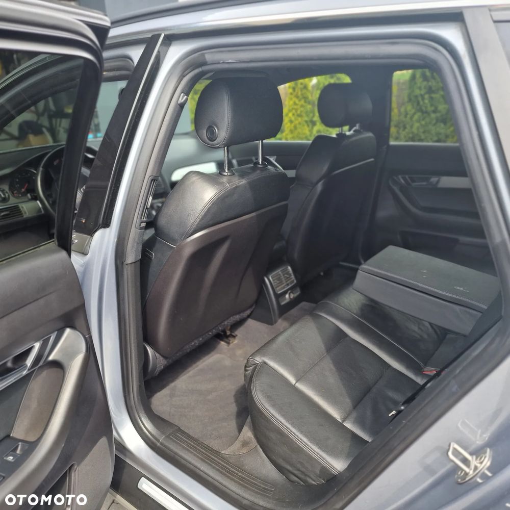 Audi A6 Avant - 14