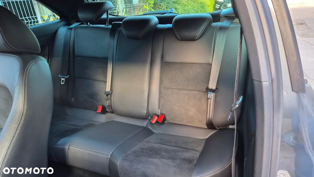 Seat Ibiza SC 1.4 TSI DSG Cupra - 22
