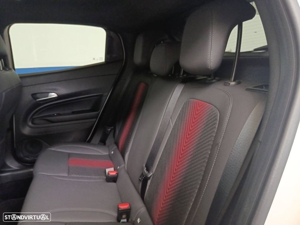 Alfa Romeo Junior 1.2 Speciale eDCT6 - 10
