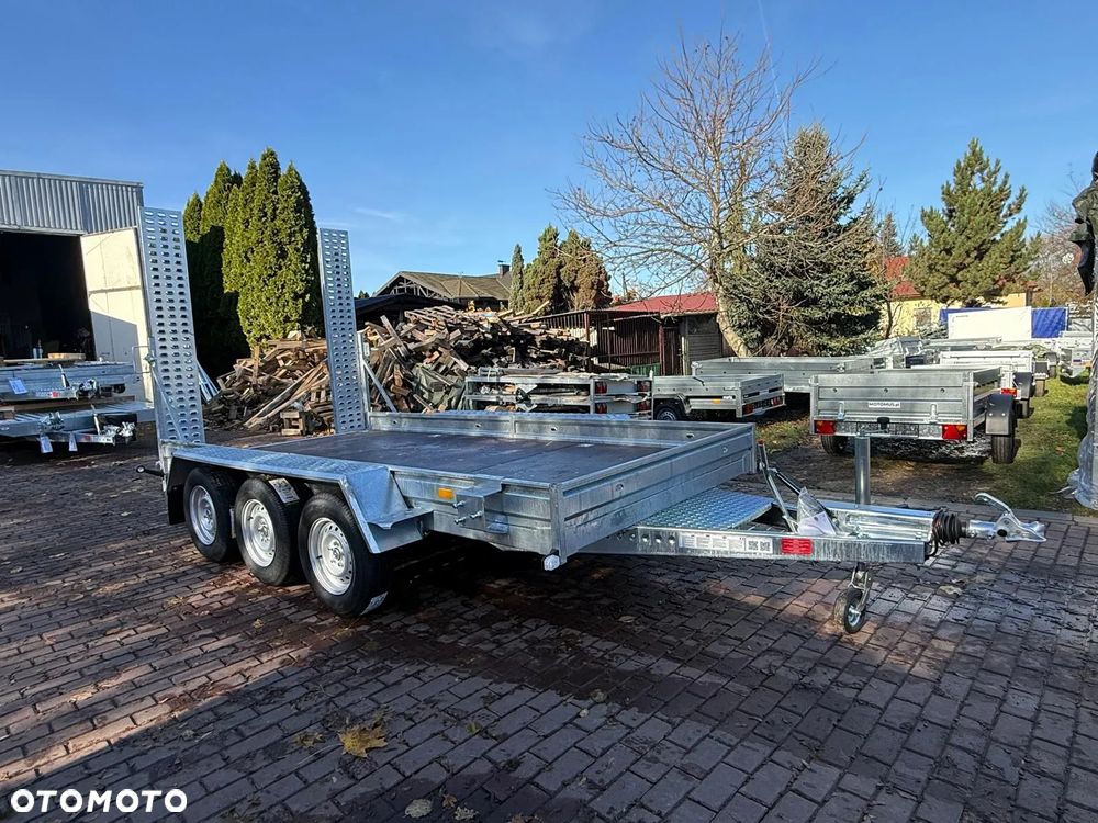 Niewiadów Przyczepa do przewozu sprzętu budowlanego Niewiadów K4035 400x190cm 3500kg 3 osie pod koparke minikoparka walec MOTOMUS Borowa - 1