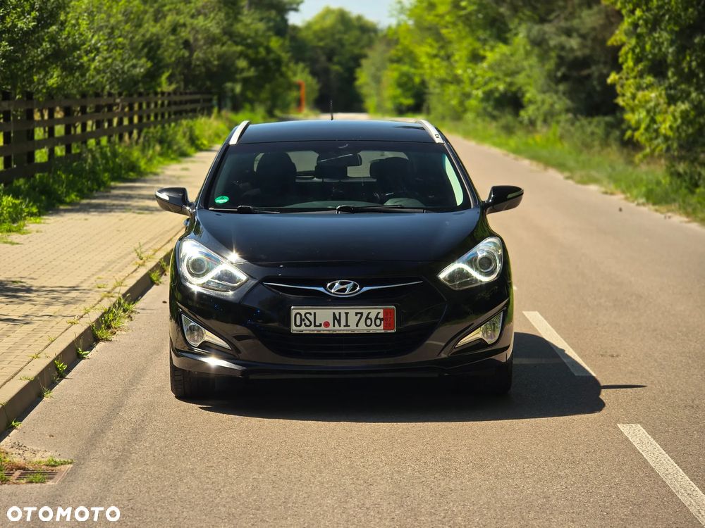 Hyundai i40 2.0 Premium - 11