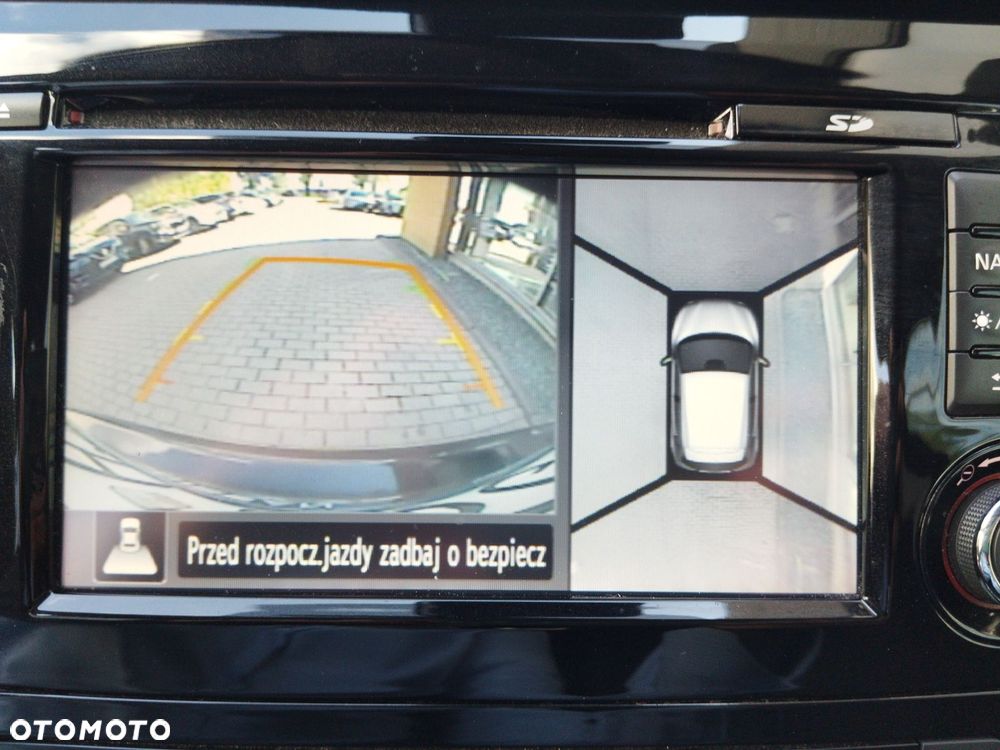 Nissan Qashqai 1.6 DIG-T N-Connecta - 25