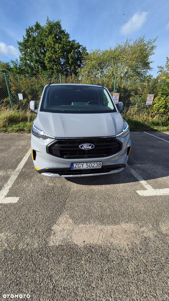 Ford Transit Custom 2024 photo 2