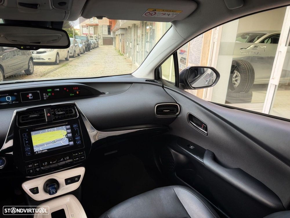 Toyota Prius 1.8 Luxury Touch&Go - 19