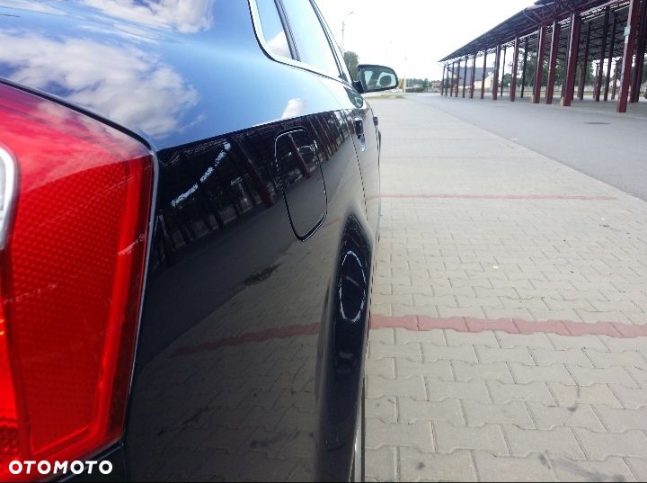 Audi A4 Limousine - 8
