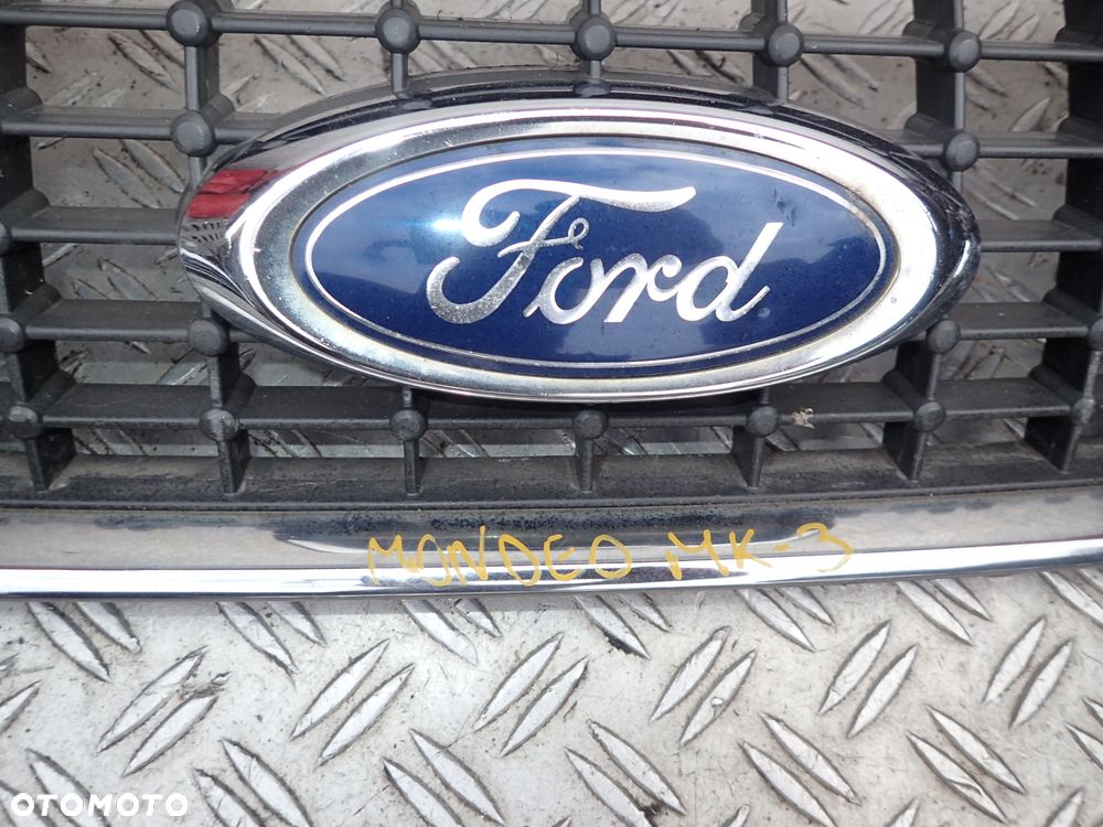 ATRAPA GRILL FORD MONDEO MK4 7S71-8200-D RADOM - 2