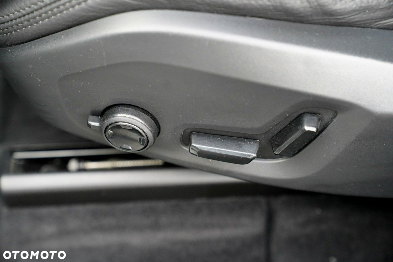 Volvo XC 60 D4 Inscription - 20
