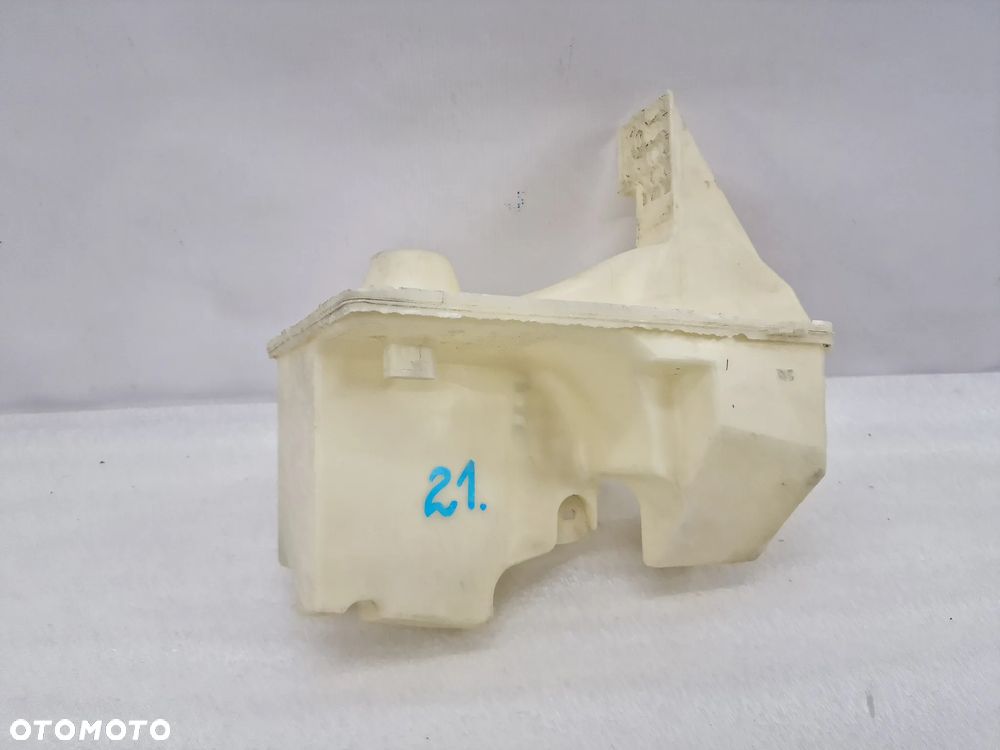 VW T5 LIFT 7E0 09- ZBIORNICZEK SPRYSKIWACZY , NR 7H0955453P / 7H0955453T / 7H0955453R , NR AUKCJI ZS21