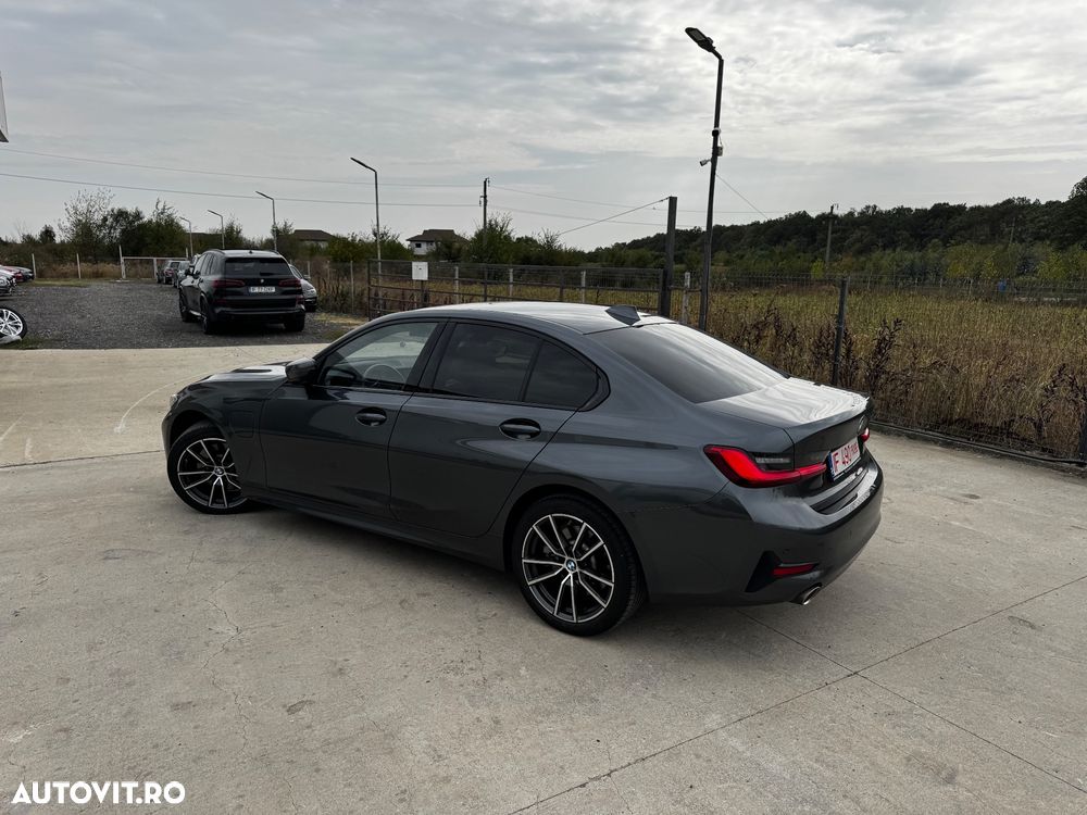 BMW Seria 3 - 3