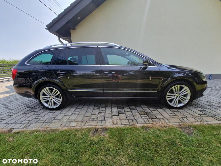 Skoda Superb 2.0 TDI Green tec 4x4 DSG Exclusive - 5