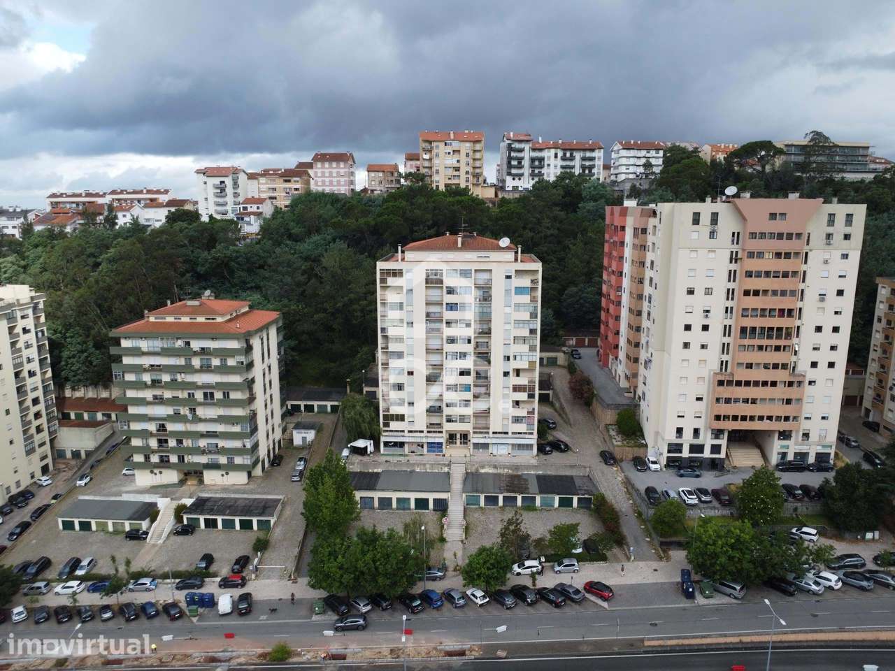T2 com Varanda na Avenida Elísio de Moura | Junto à Solum - Grande imagem: 2/18