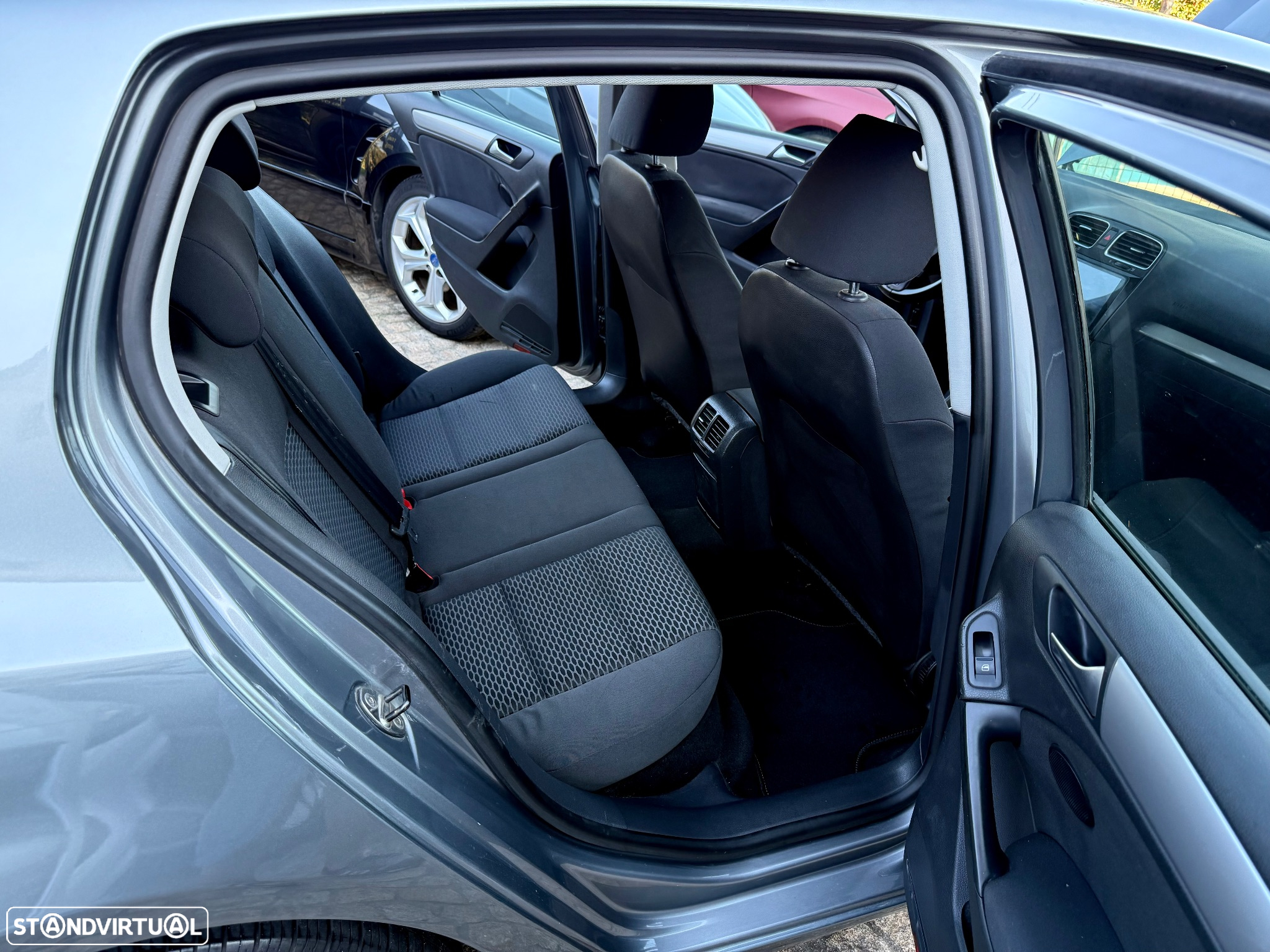 VW Golf 1.6 TDi Style - 42