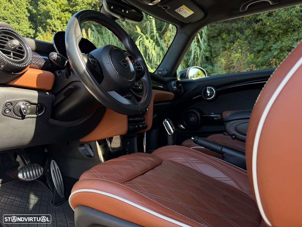 MINI 3 Portas John Cooper Works Auto Desportiva - 5