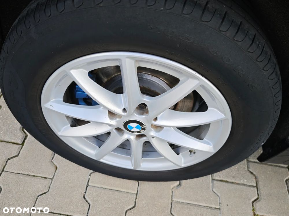BMW Seria 2 216d Advantage - 36