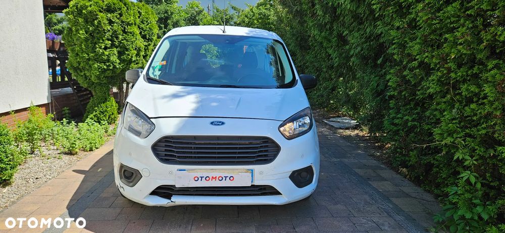 Ford Courier - 1