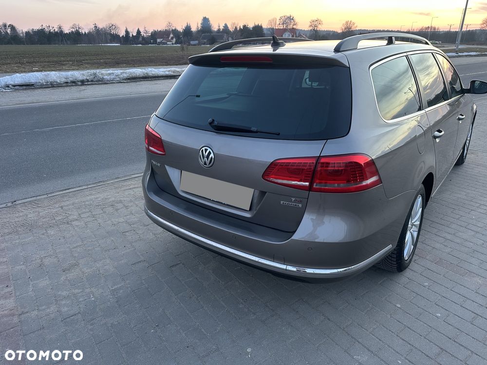 Volkswagen Passat 1.4 TSI Sportline DSG - 28