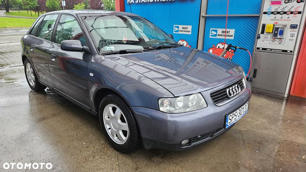 Audi A3 Sportback 1.6 Ambiente - 5