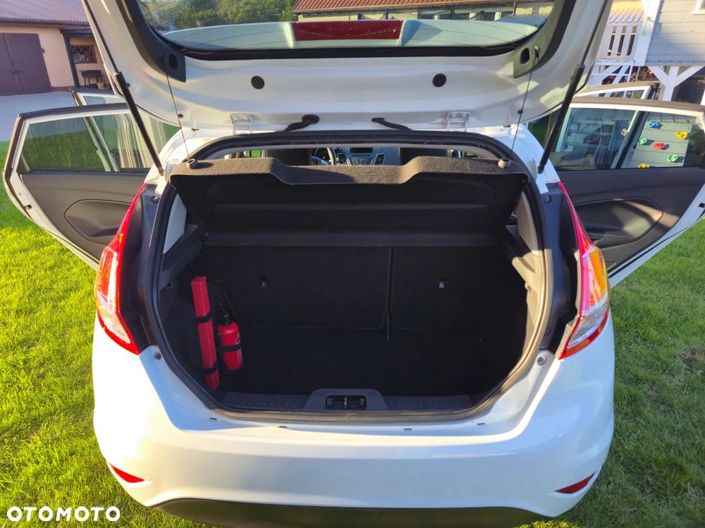Ford Fiesta 1.25 Ambiente - 12