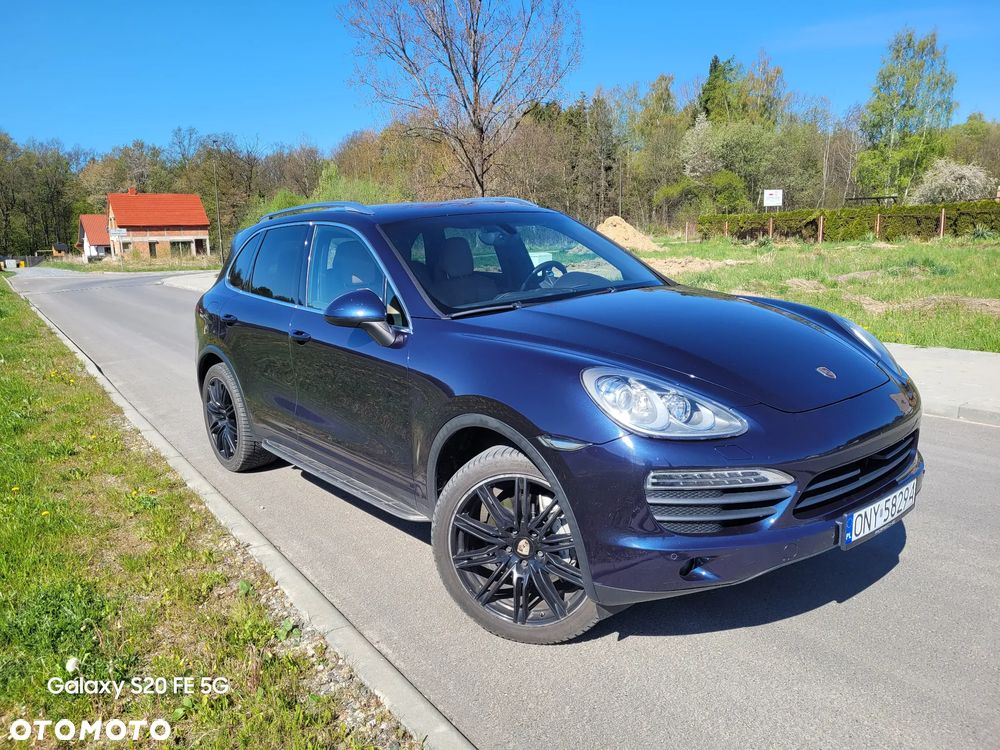 Porsche Cayenne - 2