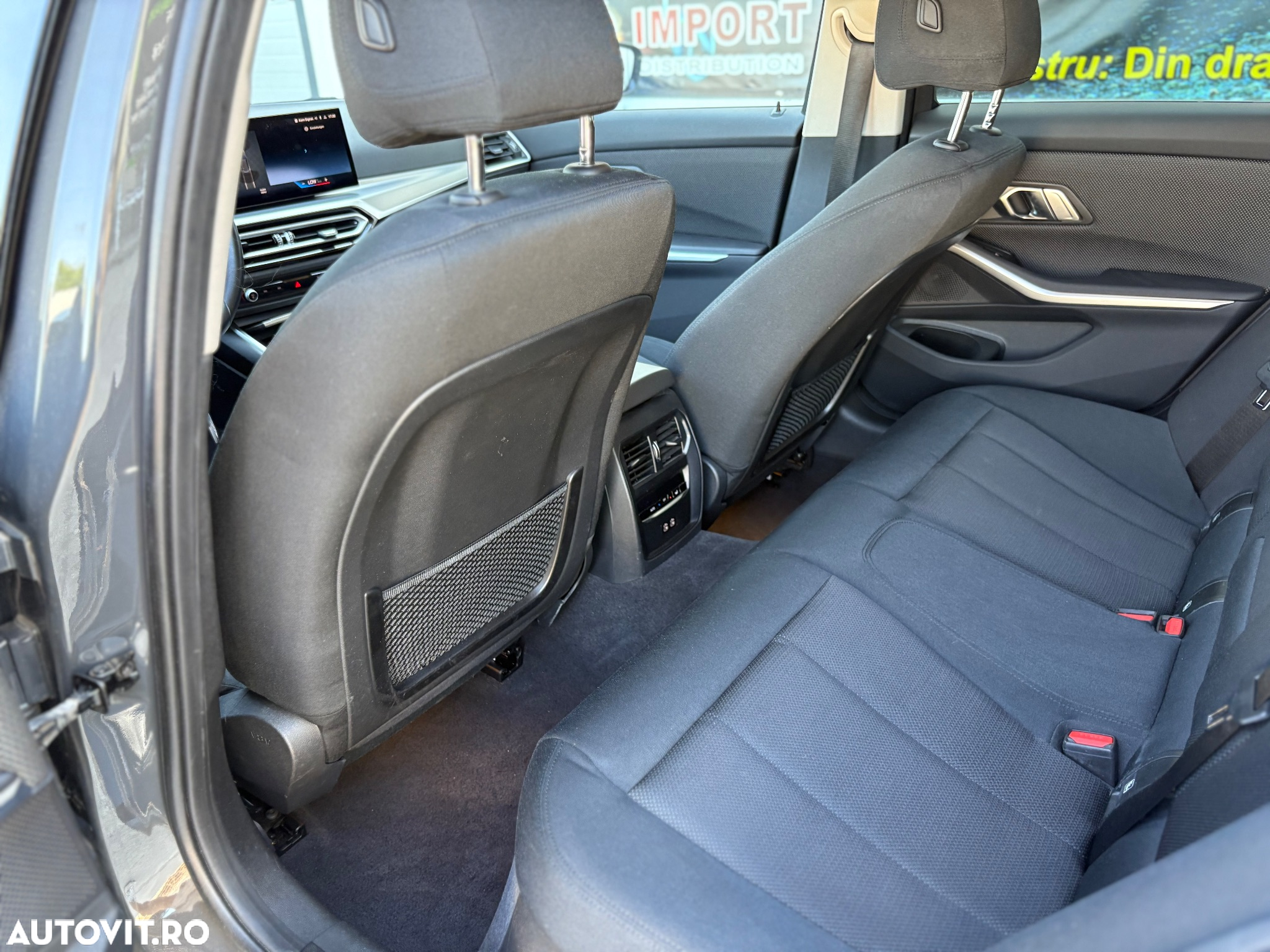 BMW Seria 3 318d Touring Aut. Sport Line - 24