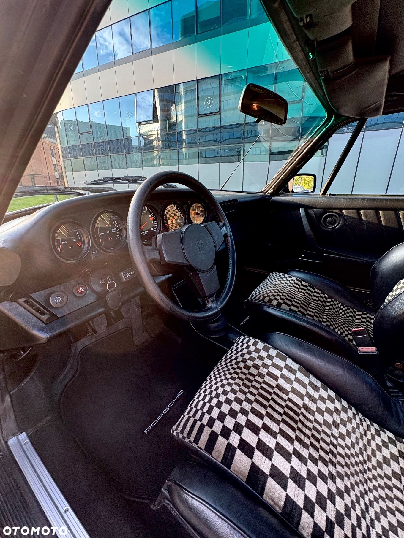 Porsche 911 - 6