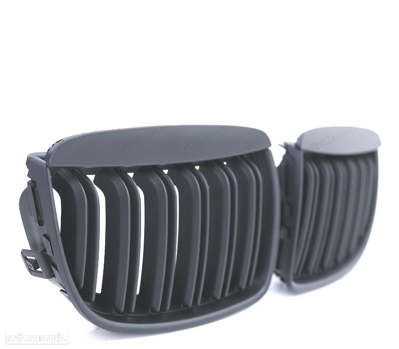 GRELHAS FRONTAIS BMW E90 E91 05-08 LOOK M - 4
