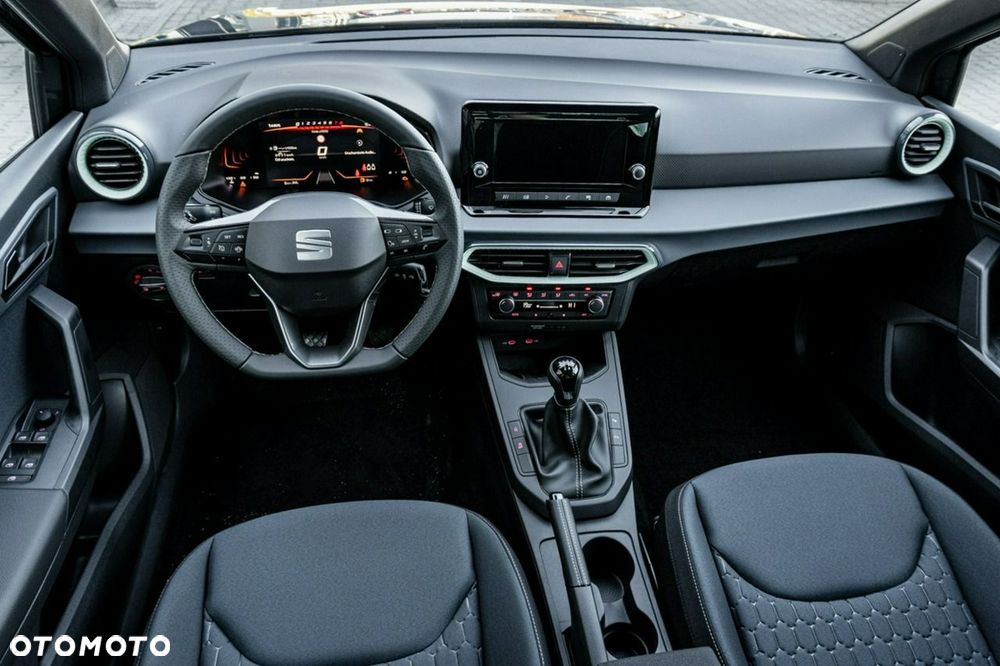 Seat Arona - 17
