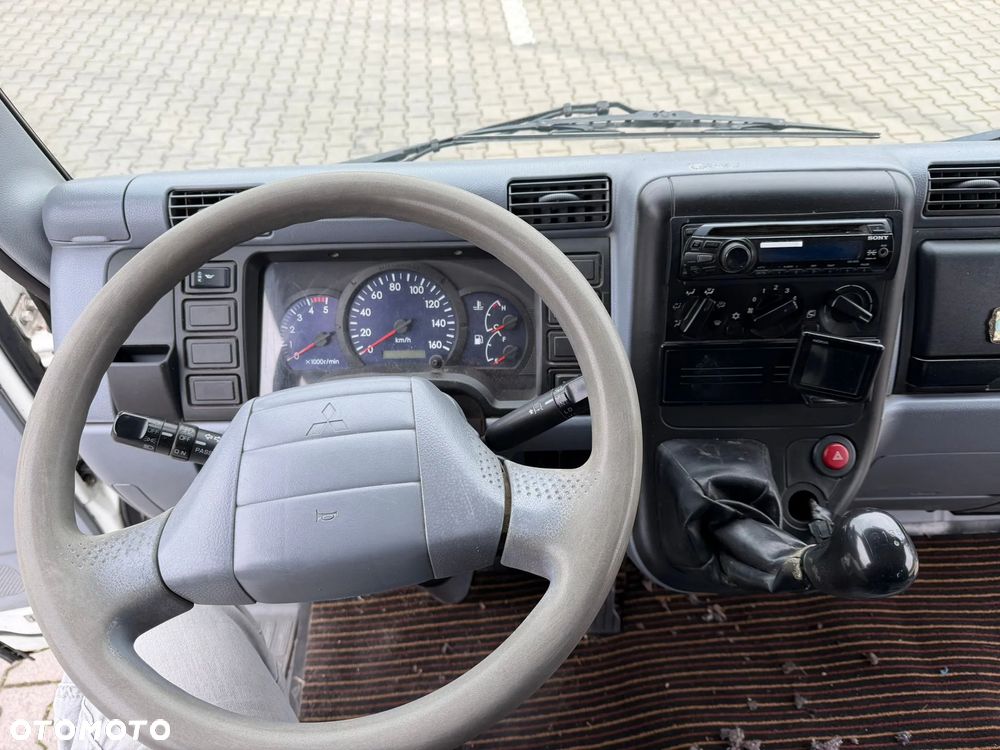 Mitsubishi Canter - 8