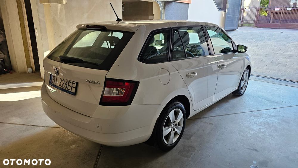 Skoda Fabia 1.2 TSI Ambition - 4