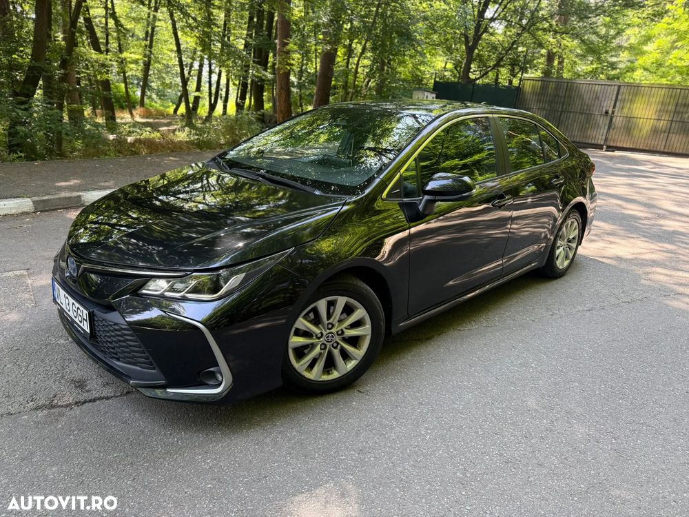 Toyota Corolla 1.8 HSD Business - 1