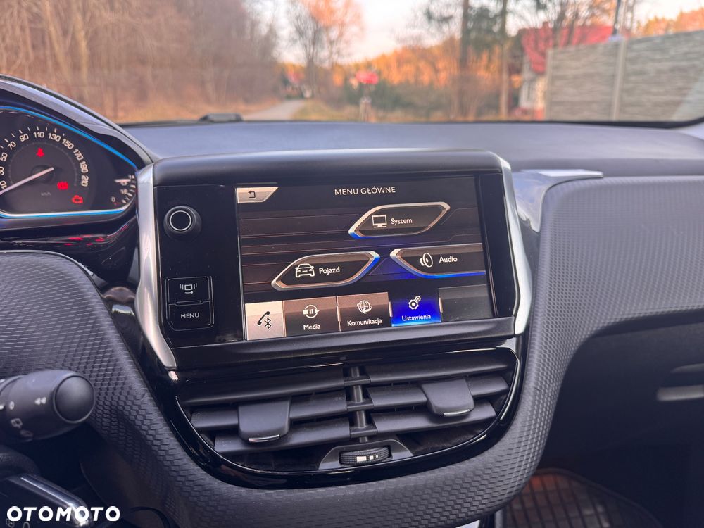 Peugeot 2008 e-HDi FAP 115 STOP & START Allure - 23