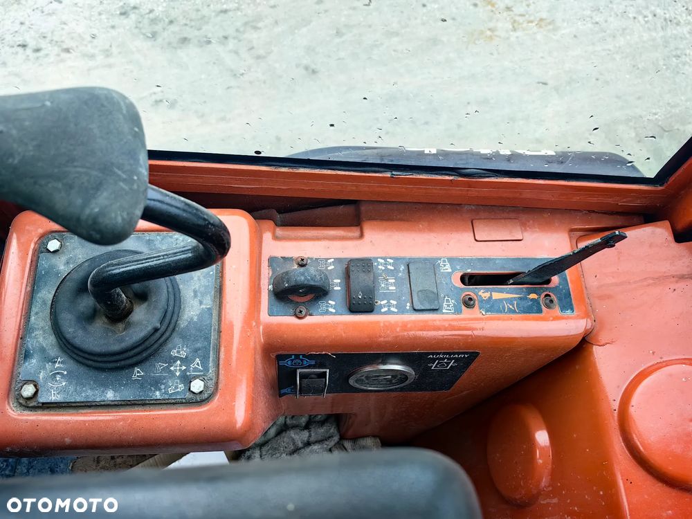 Ditch Witch RT95 głębokość 2,2m, szerokość 40cm - 11