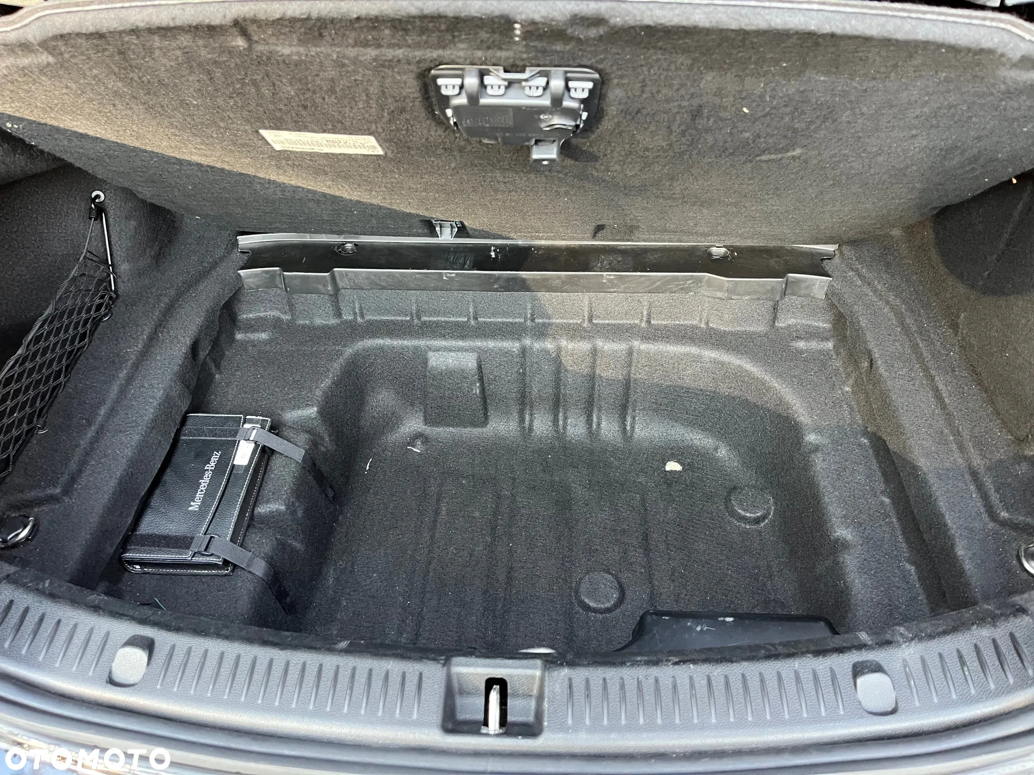 Mercedes-Benz Klasa E 200 d T 9G-TRONIC - 17