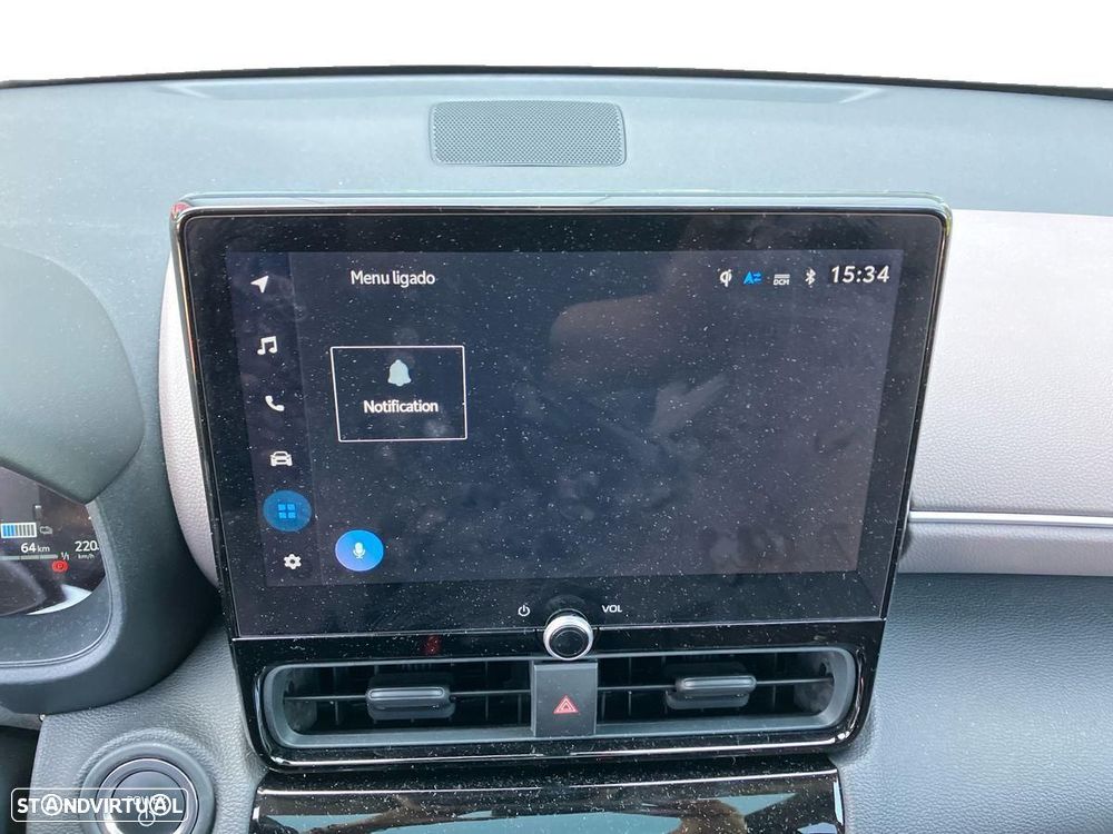 Toyota Yaris Cross 1.5 HDF Luxury - 28