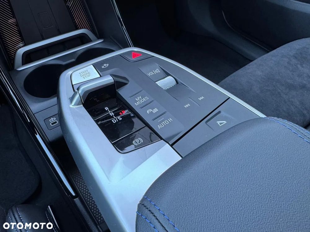 BMW X1 M35i xDrive - 14