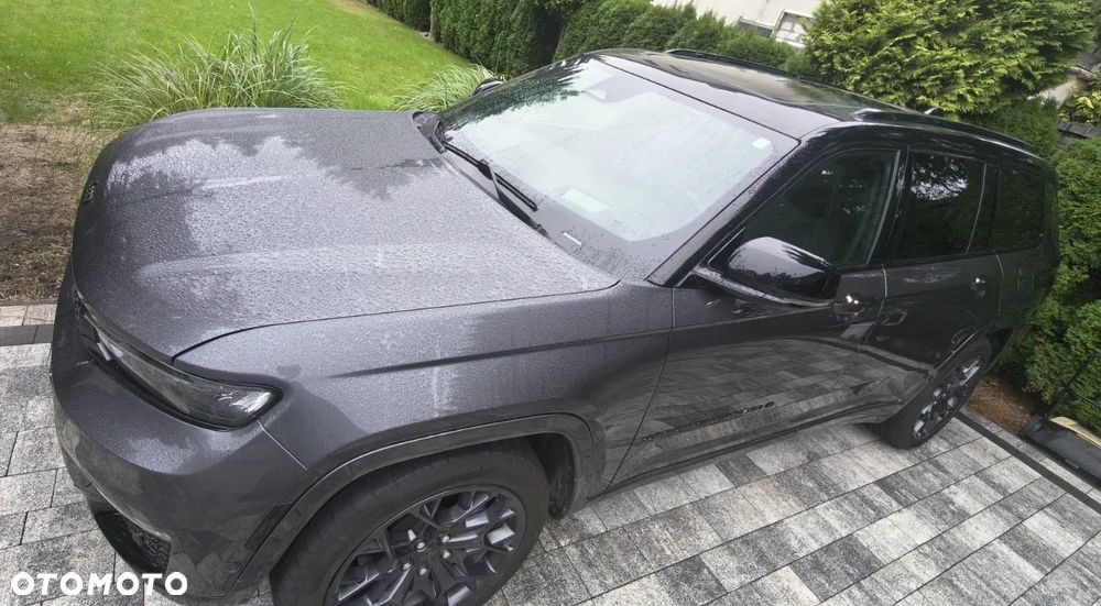 Jeep Grand Cherokee 2023 photo 4