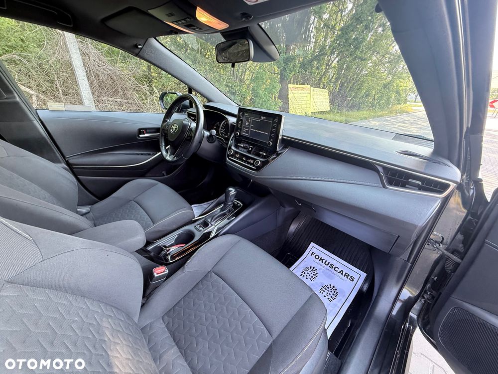 Toyota Corolla 1.8 Hybrid Comfort - 25
