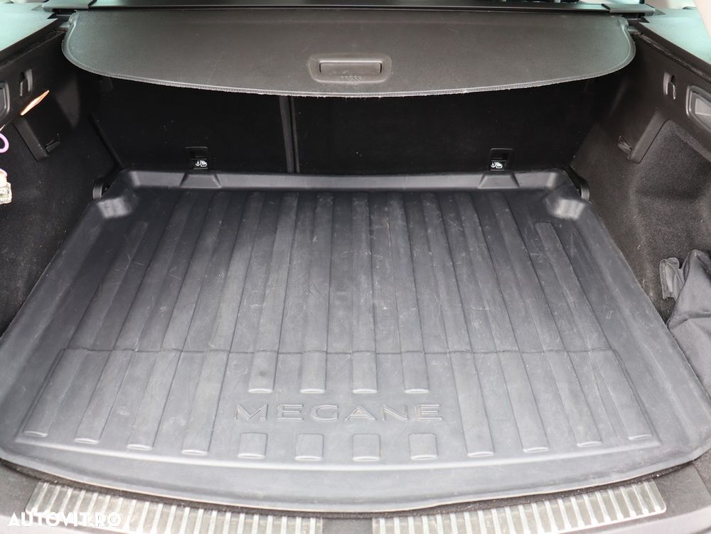 Renault Megane - 30