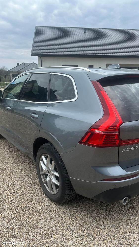 Volvo XC 60 D4 AWD Momentum - 9