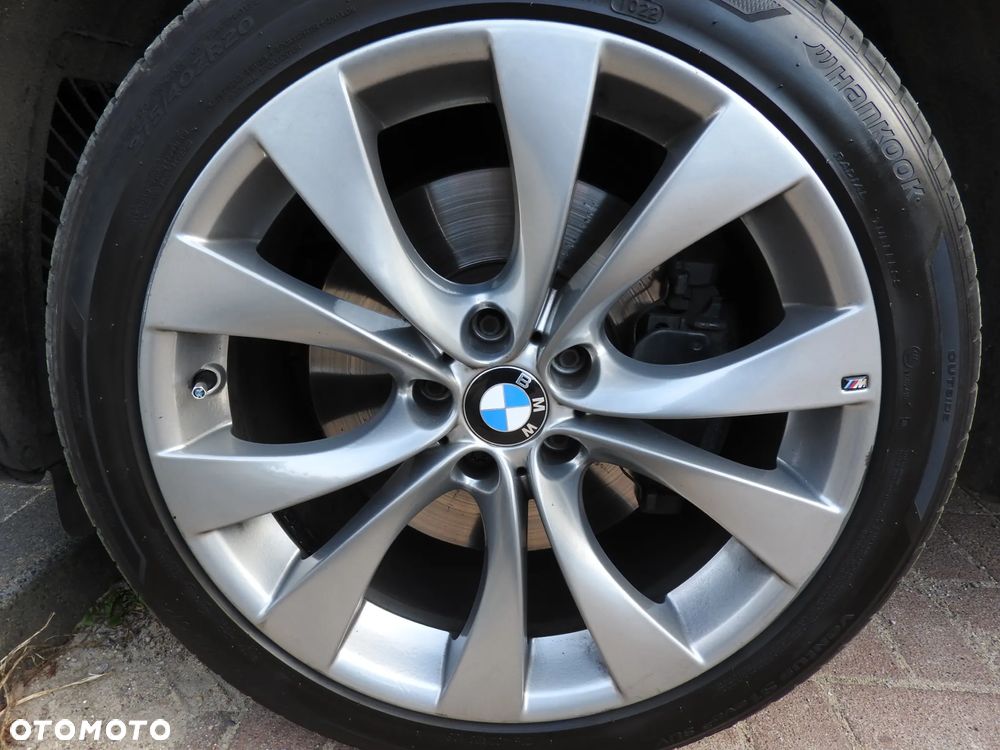 BMW X5 xDrive50i - 8