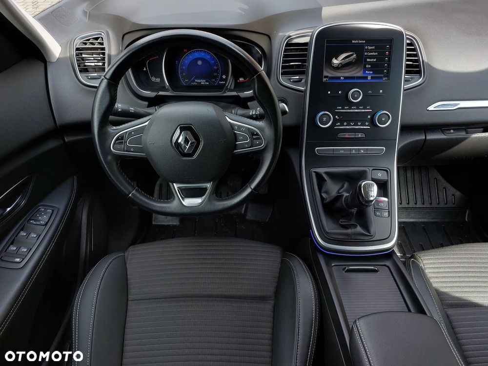 Renault Scenic - 10