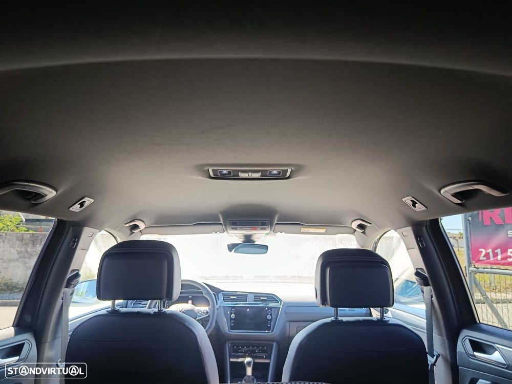 VW Tiguan 1.4 eHybrid OPF DSG R-Line - 32